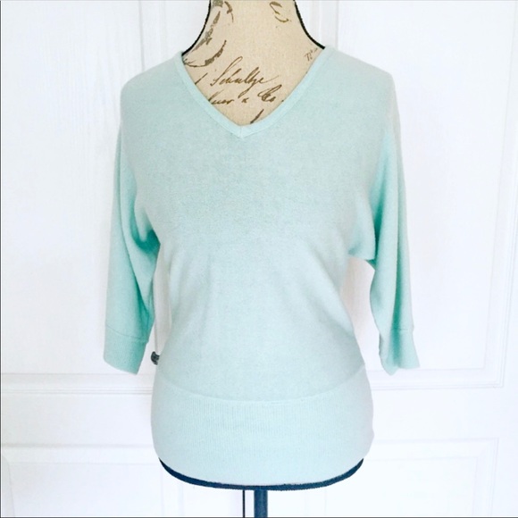 NY & Company Mint V Neck Sweater - Picture 4 of 7